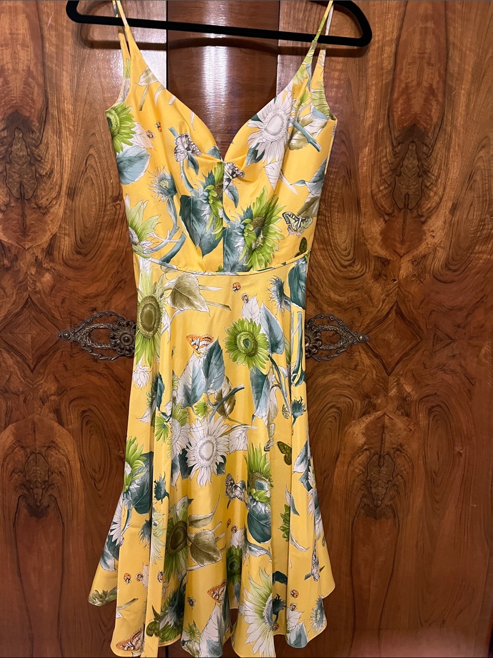 Donald Deal Yellow Butterfly Floral Fit and Flair Midi Dress - 100% Silk -Size 4